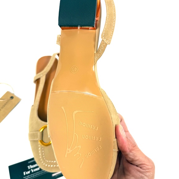 Harper & Lane Beige Suede Slingback Flats Gold Horsebit Low Heel Size 40 New - Picture 5 of 13